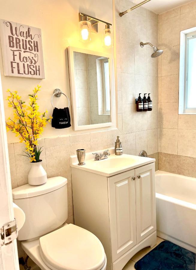 Enchanting Cozy Apartment 10 Min Away From Airport, Calle 8, Brickell, Coral Gables, The Beach And More! Miami Esterno foto